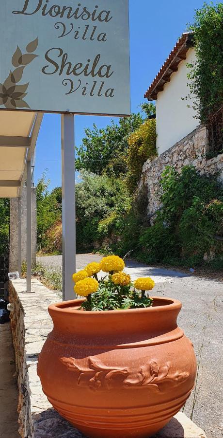 Villa Sheila With Private Pool Roumelí 외부 사진